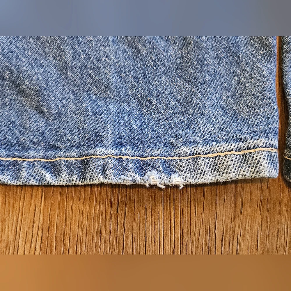 Men's Lee Blue Jeans Regular Fit 36 x 30 100% Cotton  *Have Damage* - Picture 3 of 16